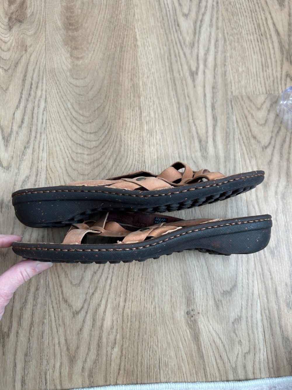 UGG Lanni Brown Leather Sandals Size 10 - Picture 2 of 7